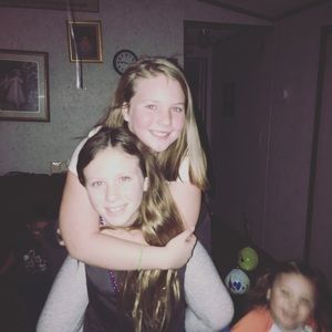 Meet your Posher, Chantez